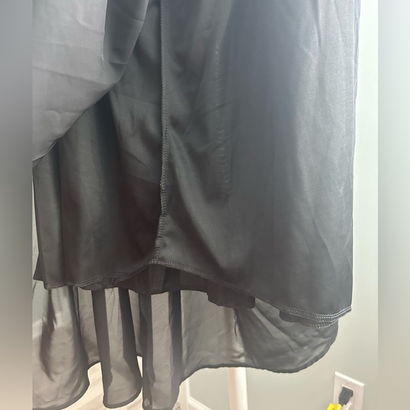 BLACK FLOWY MAXI SKIRT - Picture 3 of 5